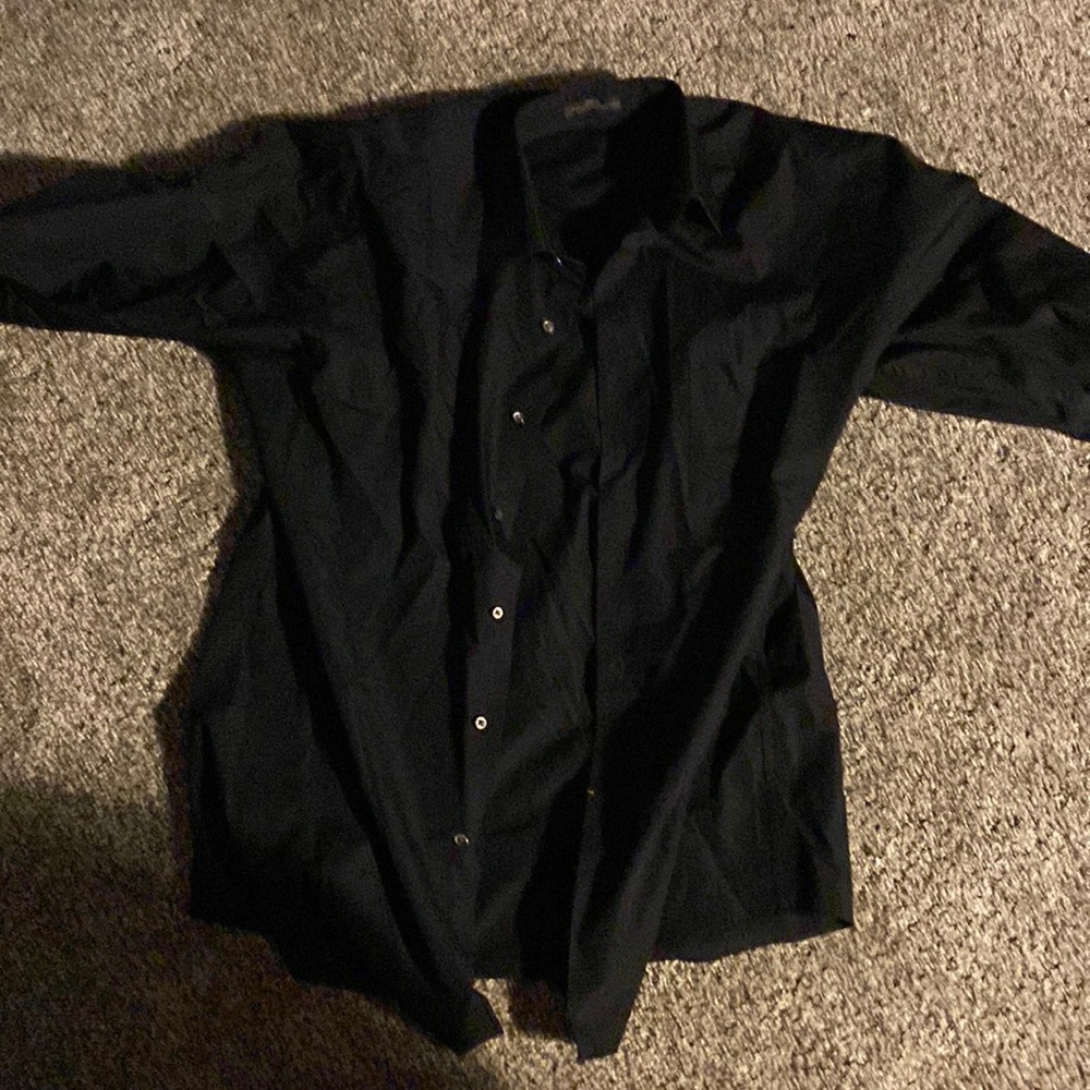 Black long sleeve Collard shirt